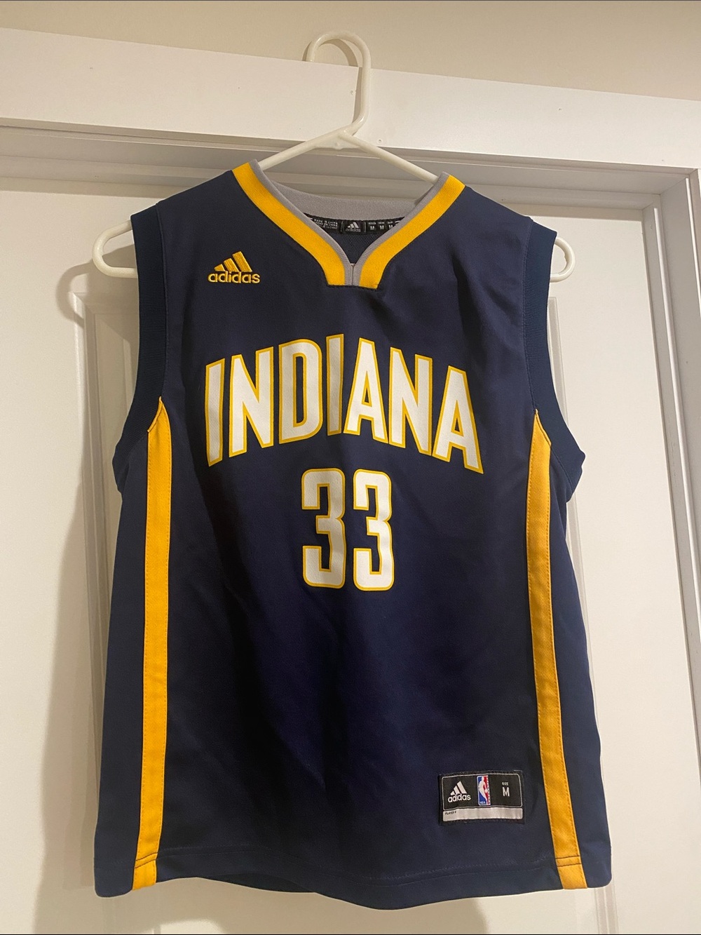 Adidas INDIANA PACERS Youth M Basketball Jersey Myles Turner NWOT number 33